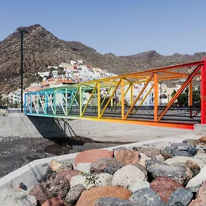 https://casa-tia-julia.in-canary-islands.com